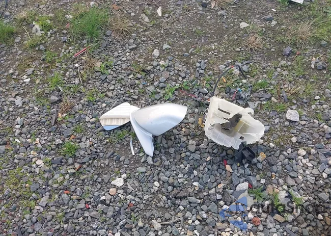 5Y2SL65868Z417325: 42071068