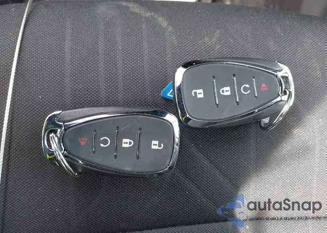 KL7CJPSM8NB565978: 42071735