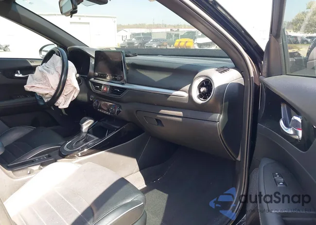 3KPF54AD9NE481465: 42071802