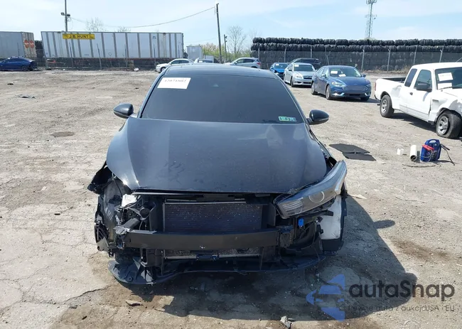 3KPF54AD9NE481465: 42071802