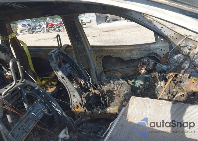 1C4PJLCB9HD219232: 42071956