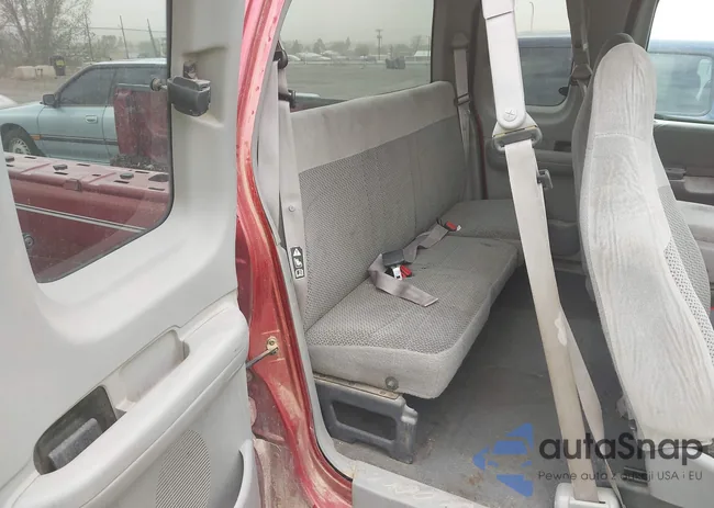 1FTRX17L2XKB67208: 42072059