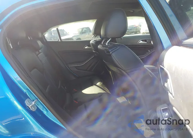 WDCTG4EB2GJ271988: 42072197