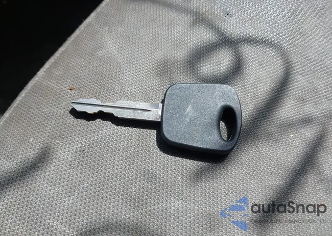 1FMCU9DG8BKA57174: 42071574