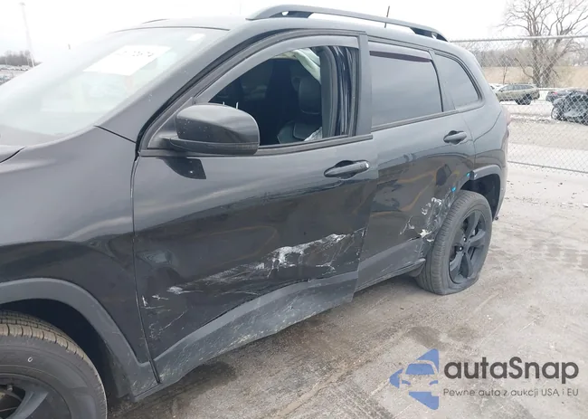 1C4PJMLX8KD484071: 42072674