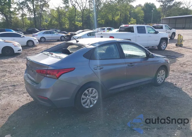 3KPC24A35JE034399: 42072829