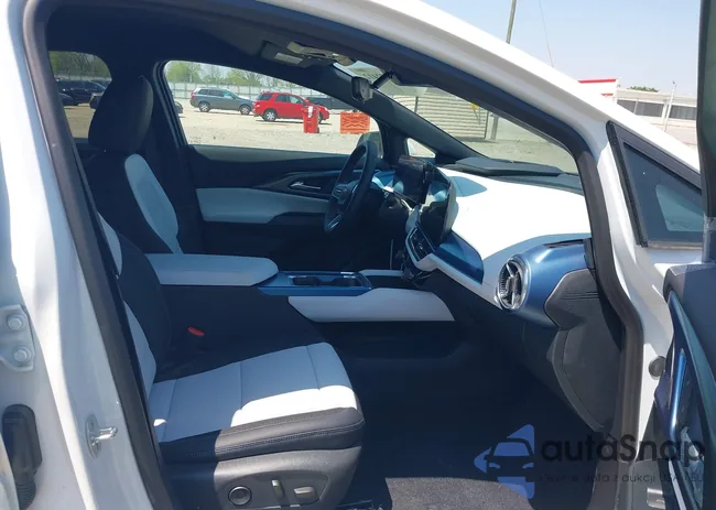 3GN7DLRP9SS111427: 42072412