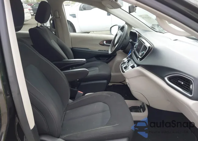 2C4RC1CG6NR204358: 42073770