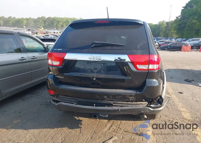 1C4RJEAG8CC210068: 42073779