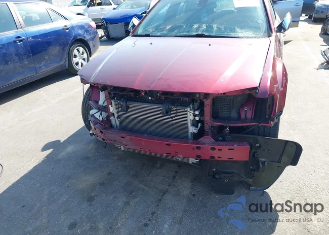 2C3CCAEG9KH631199: 42073960