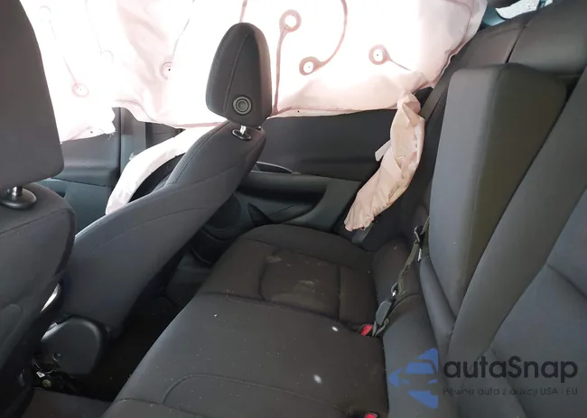 1G1ZD5ST7NF117359: 42073333