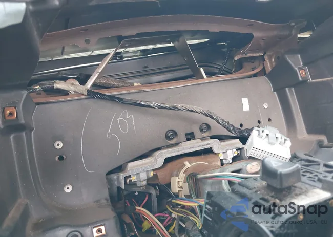 1GCHC23U77F197082: 42073451