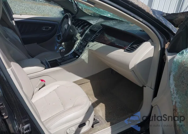 1FAHP2EW4CG132882: 42073452