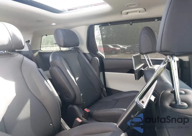 KNDNE5H33P6265456: 42073598