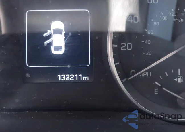 5NPD84LF3JH379095: 42074702