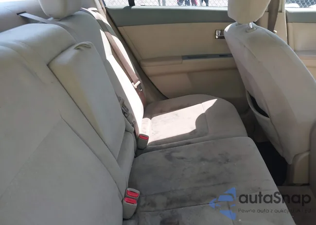 3N1AB61E29L627040: 42074741