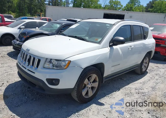 1C4NJCBB3CD503683: 42074897