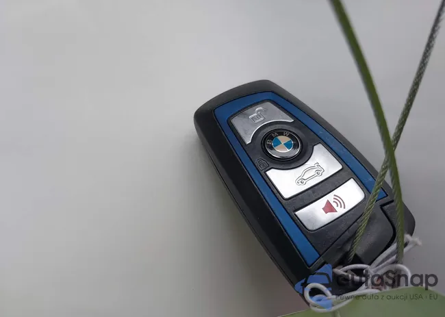 WBA8B7C5XJA930087: 42074469