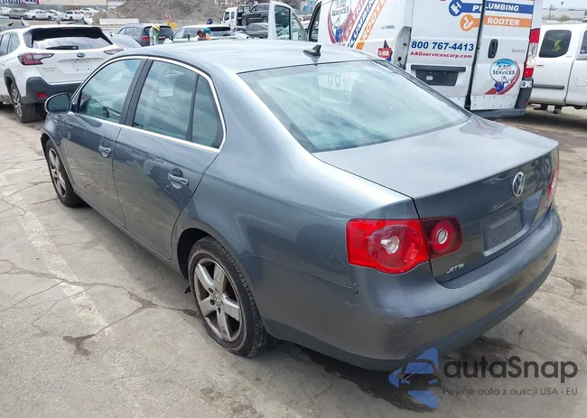 3VWRZ71K08M089631: 42074490