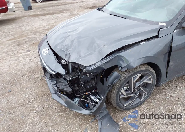 KMHLS4DG3SU900310: 42075853