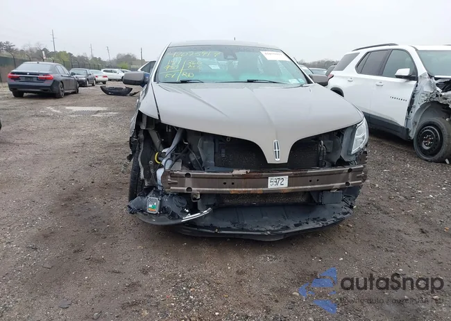 1LNHL9FT5FG601058: 42075917