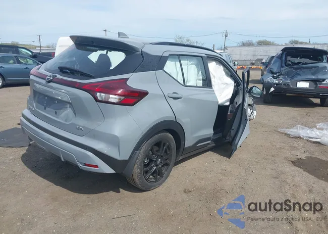 3N1CP5DV8RL532353: 42076078