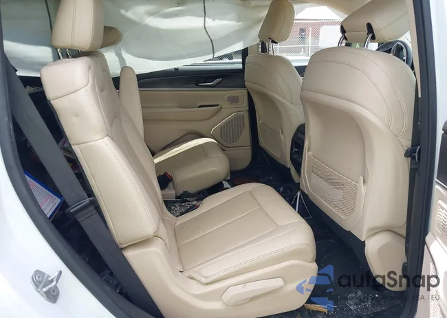 1C4RJKBG4M8136830: 42075433