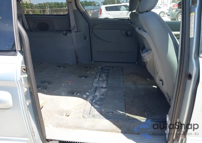 2C4GP54L75R261098: 42076556