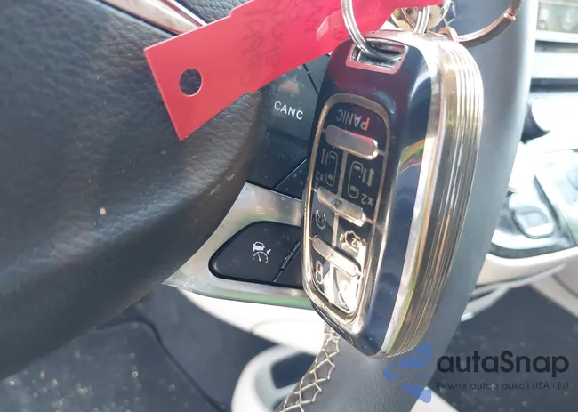 2C4RC1BG8NR114016: 42076563