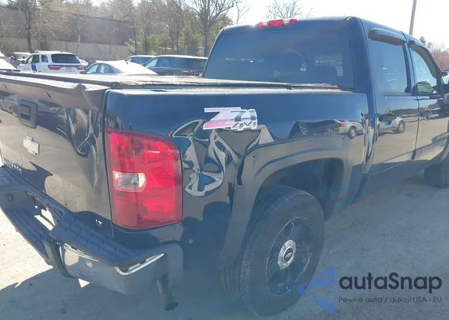 2GCEK13M571693165: 42077886