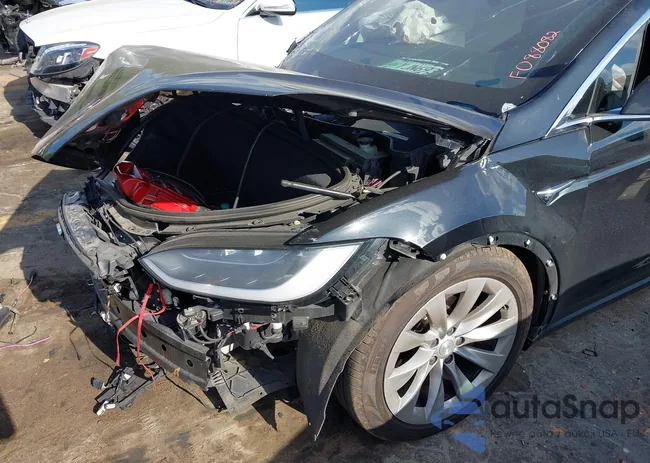 5YJXCAE23JF088082: 42078009