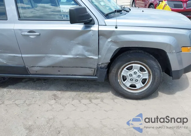 1C4NJPBA2GD513013: 42078764