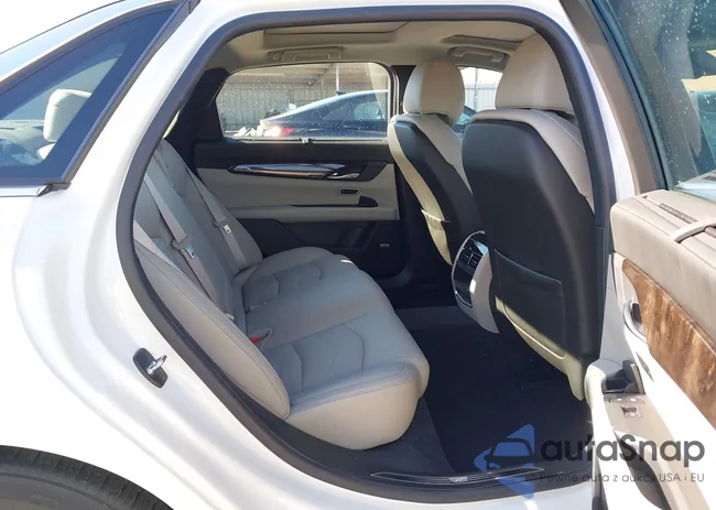 1G6KD5RS9JU151575: 42078361