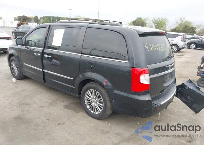 2C4RC1CG8DR510122: 42079686