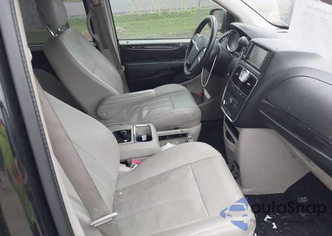 2C4RC1CG8DR510122: 42079686