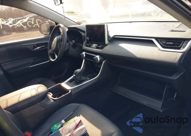 2T3A1RFV9PC335936: 42079942