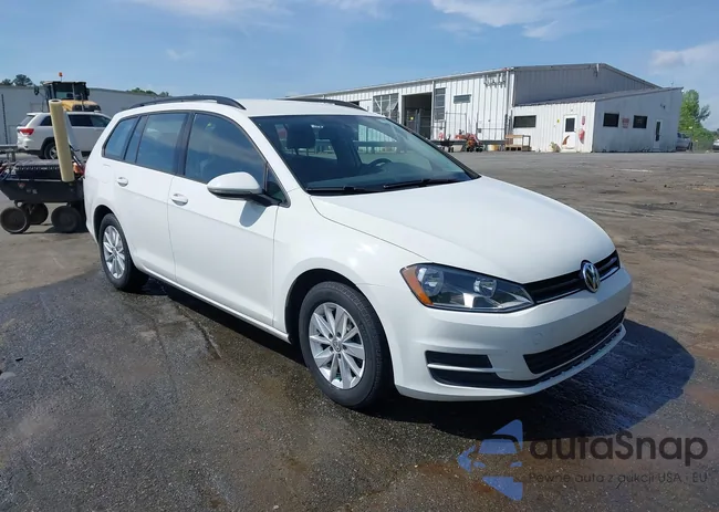 3VWC17AUXFM504689: 42080788