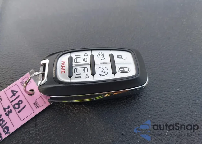 2C4RC1FG0PR555555: 42080569