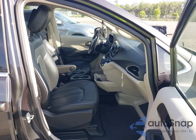 2C4RC1DG3MR586863: 42080575