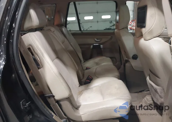 YV4952CZ0D1630998: 42081859