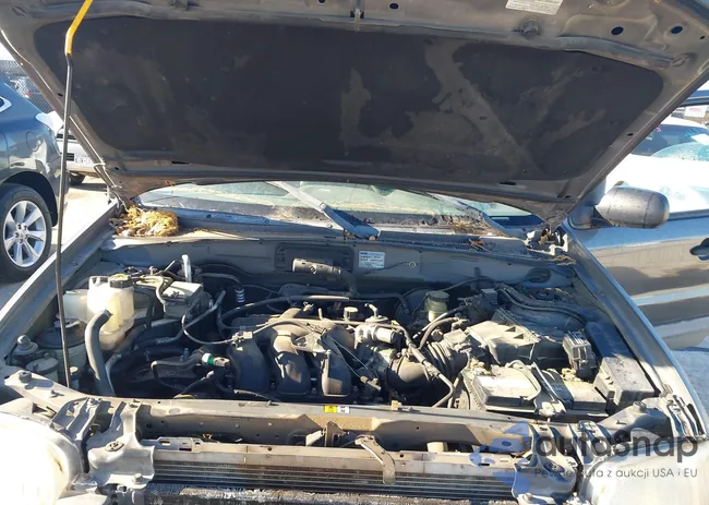 1FMYU04172KC92145: 42081862