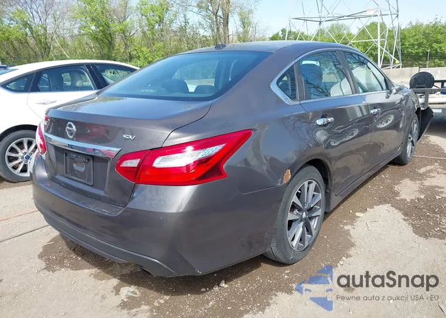 1N4AL3AP8GC120975: 42082008