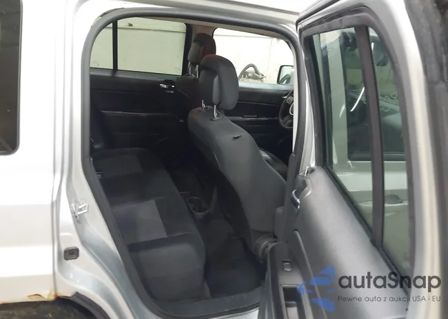 1C4NJRBBXDD263102: 42082219