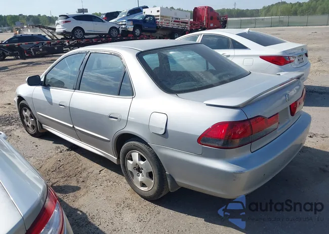 1HGCG16571A002293: 42081307