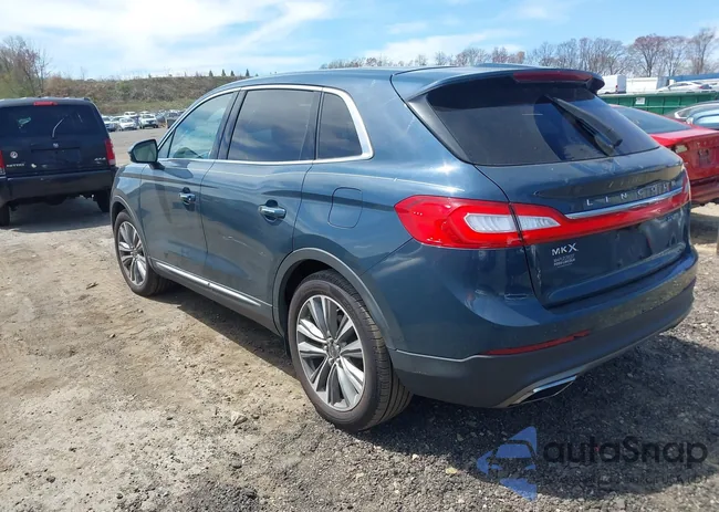 2LMTJ8LP6GBL21633: 42081520