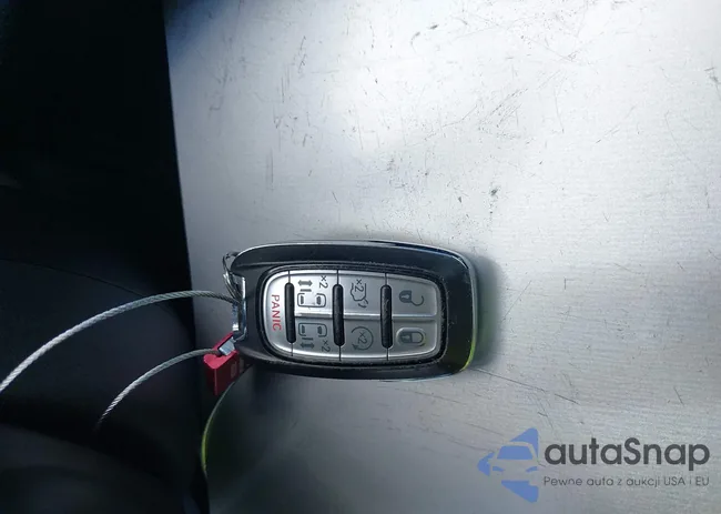 2C4RC1FG2LR149545: 42082770