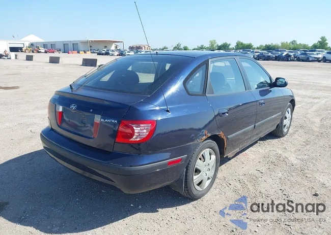 KMHDN56D85U166496: 42083027