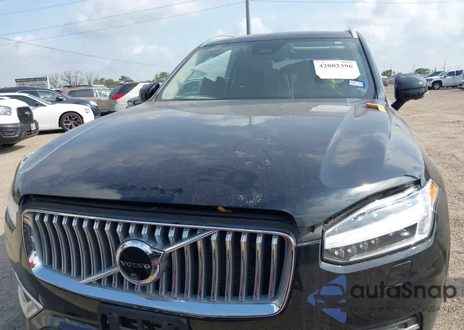 YV4062PE4R1221441: 42082396