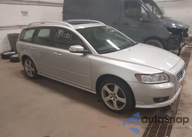 YV1672MW8B2597061: 42083823