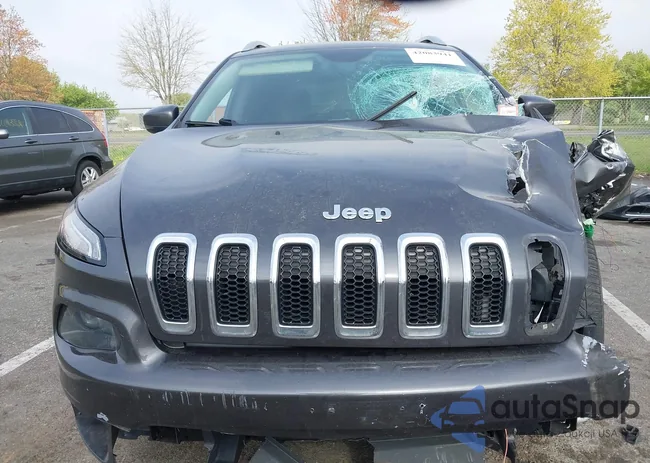 1C4PJLDB6HW574197: 42083941